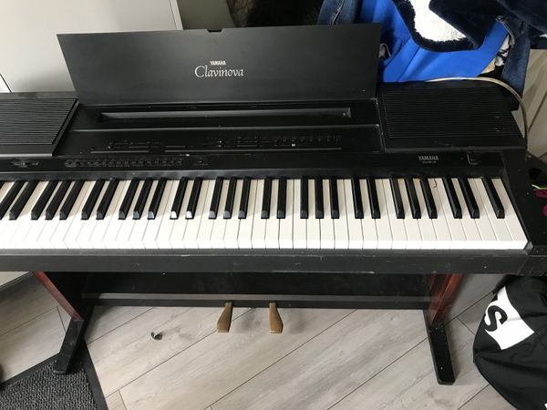 Yamaha cvp-3 clavinova