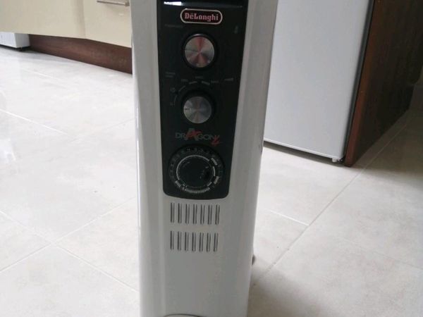DeLonghi Oil- filled radiator