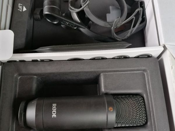 Rode nt1 microphone