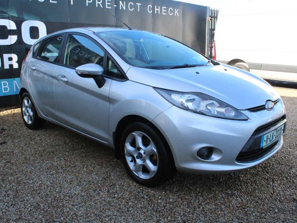 FORD FIESTA , 2011 - 1.2 - LOW INSURANCE - V CLEAN