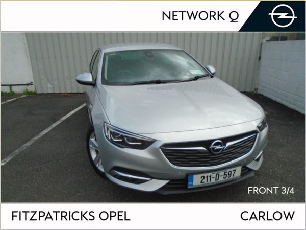 Opel Insignia 1.6 (136ps) Turbo D Elite watch Vid