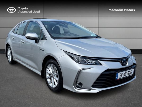 Toyota Corolla Saloon, Hybrid, 2021, Silver