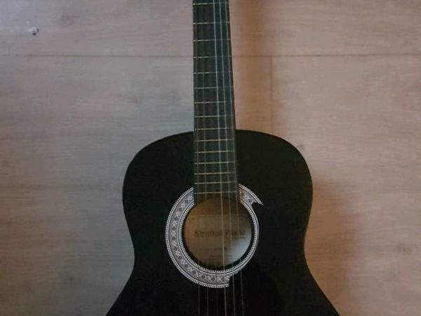 Starter guitar [used] 42inches child's guitar