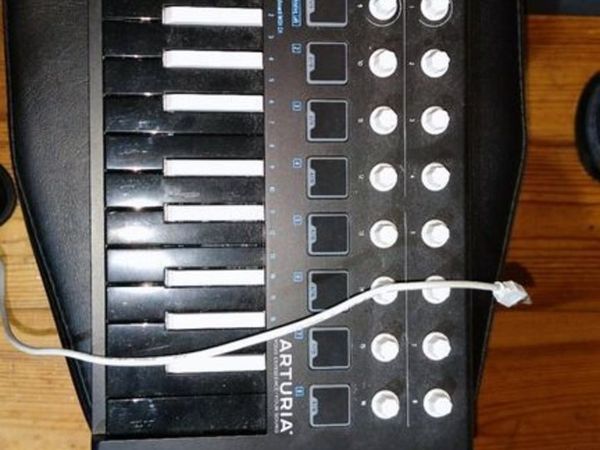 Akai Minilab MKII Inverted MIDI Keyboard