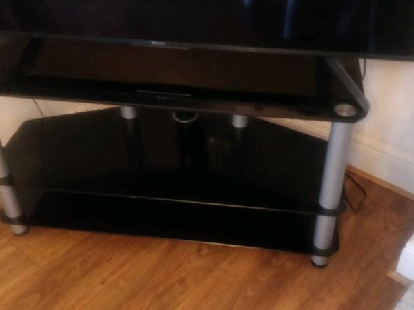Tv stand Black and silver