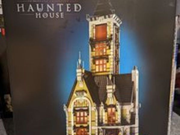 Lego 10273 ghost house at the funfair 3231 piece H