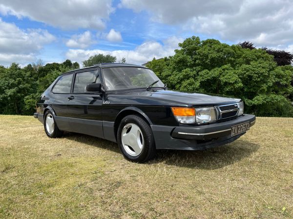 1984 Saab 900  Turbo /read add/