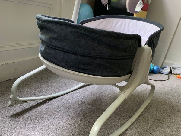 3-in1 baby day bed/rocker/seat