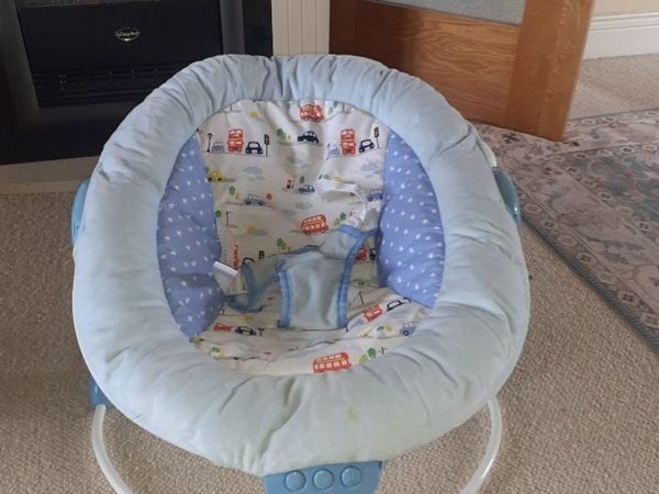 Baby stuff -  Will sell together €350