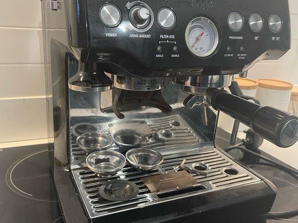 Sage the Barista Express Coffee Machine and Grinder