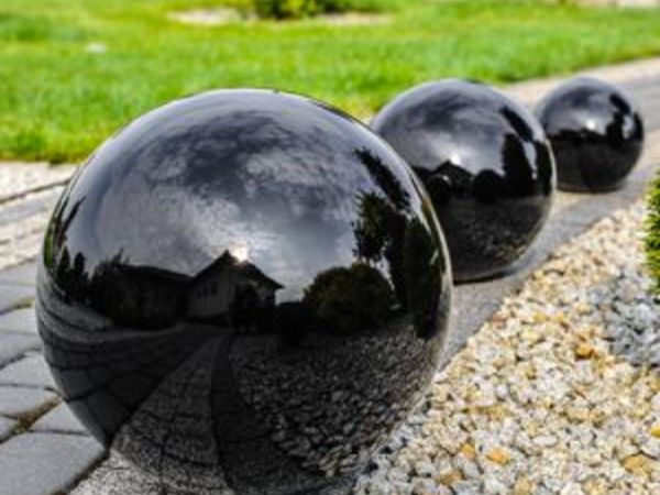 Luxury Decorative Garden Balls from €34.99