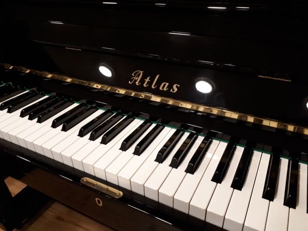 Atlas, Japan | As New | Piano of the Week!