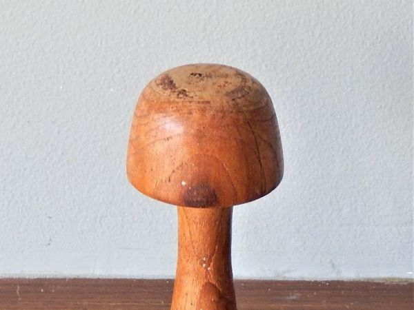 Vintage wooden darning bobbin