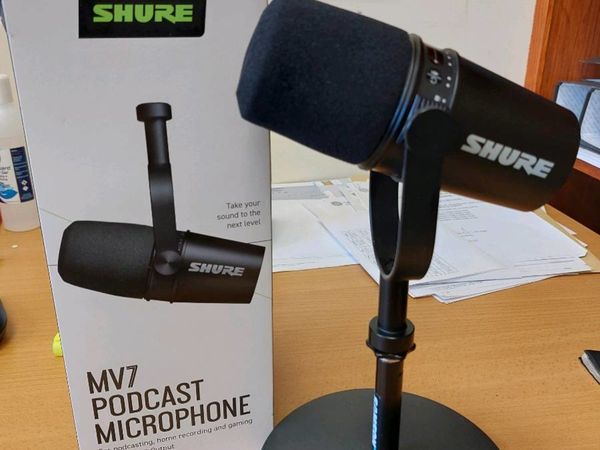 Shure MV7 Microphone