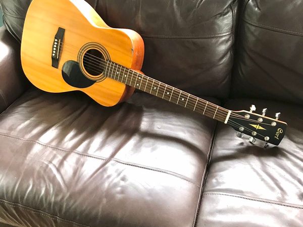 Cort AFS10 OM size acoustic guitar