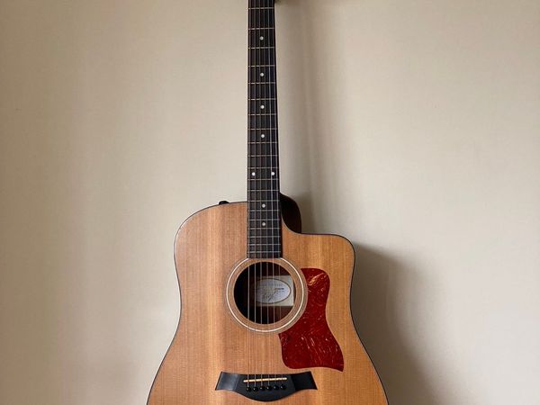 Taylor 110ce Acoustic Guitar (Discontinued)