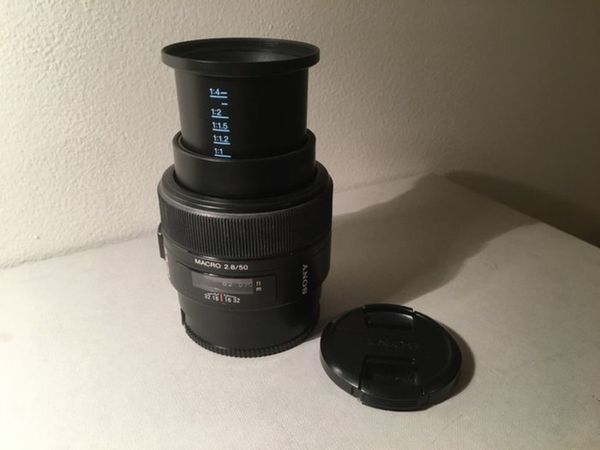 Sony SAL50M28 50mm F2.8 Macro lens