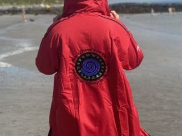 Black Sheep Surf Co RED Waterproof Changing Robe Insulated Lining