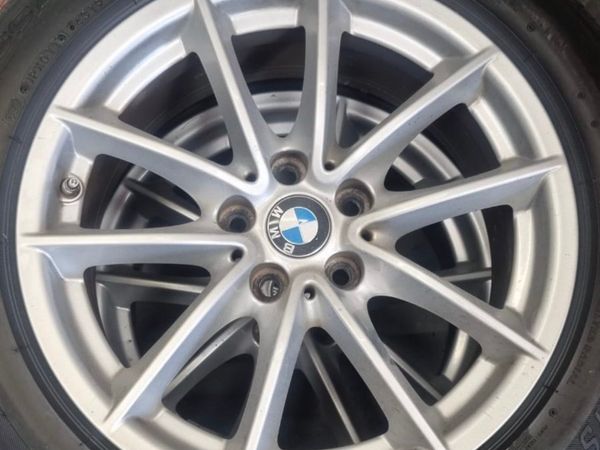 BMW G90 Alloys and tyres