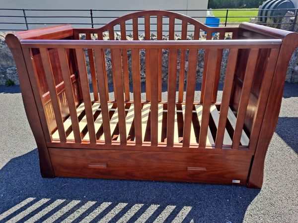 SLEIGH COT BED