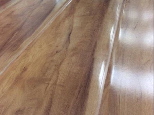 12mm High Gloss American Maple FREE DELIVERY