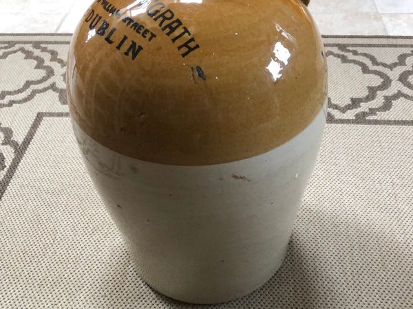 Large vintage crockery jar