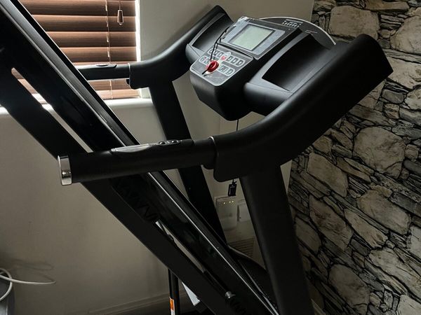 Treadmill GT PRO POWER MOTORISD TREADMILL