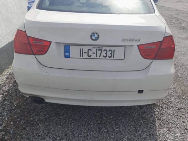 BMW 3-Series 2011 (Needs attention)