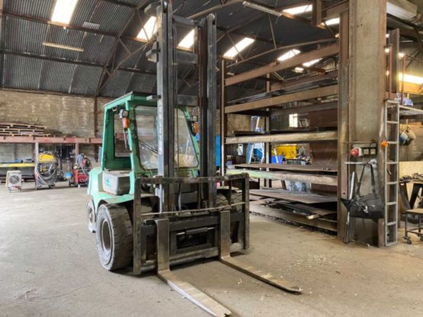 Online Unreserved Auction of Engineering Machinery