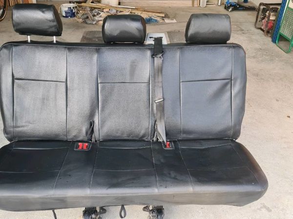 VW Transporter t5 t6 crew cab seats