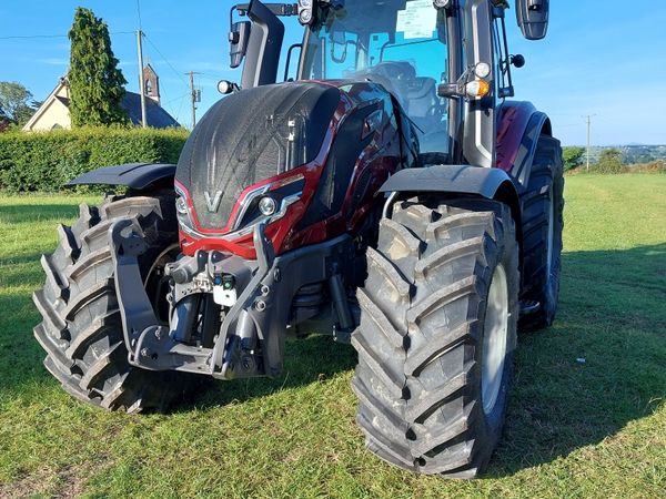 Valtra T175 Unlimited with Guidance