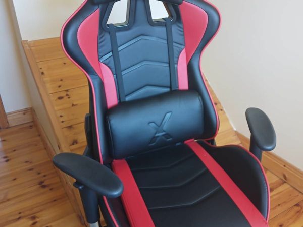 Office/ gaming chair
