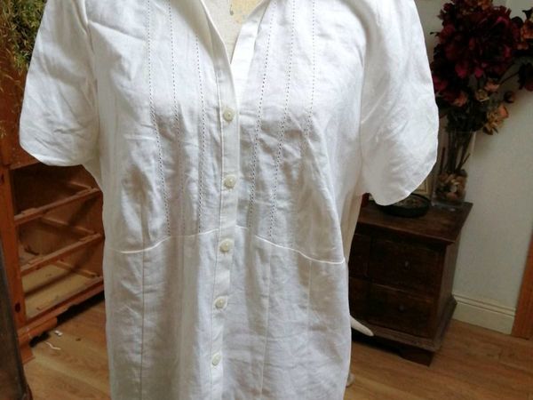 Ladies EVANS cotton off white shirt New with tags