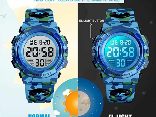 Boy's Digital Quartz Waterproof Sports Watch (Blue)