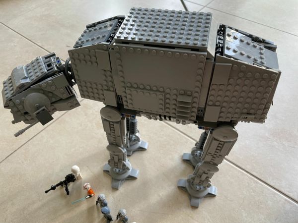 Lego Star Wars - AT AT Walker (number 75288)