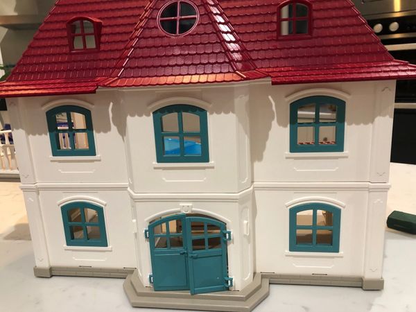 Schleich Doll house