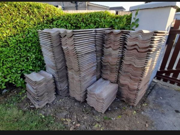 Second hand roof tiles