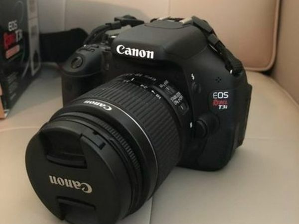 Canon EOS Rebel T3i - Can be trade for Road Bike