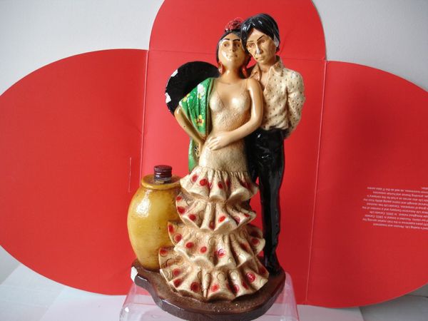 Vintage ceramic statue of a Spanish  Flaminco Dancers/ Couple 11".