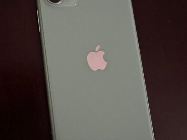 iPhone 11 64GB green unlocked