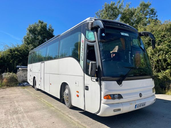 02 Man Neoplan Catalan star *All parts avail**