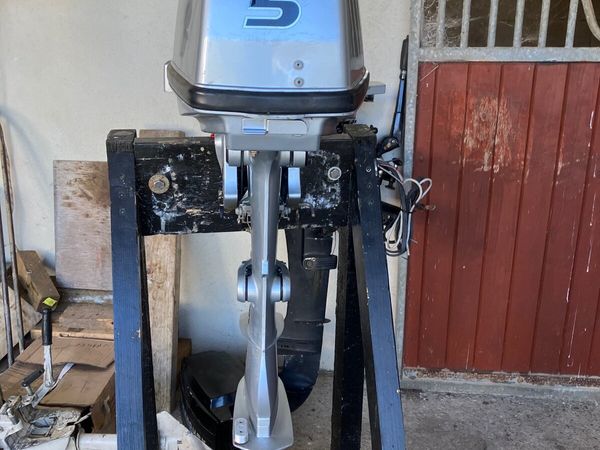 HONDA 5 HP OUTBOARD WITH 12 LITRE TANK