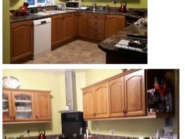 Kitchen Solid Oak Kitchen with Appliances for sale