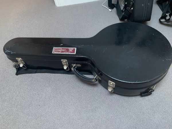 Calton black fibreglass tenor Banjo case