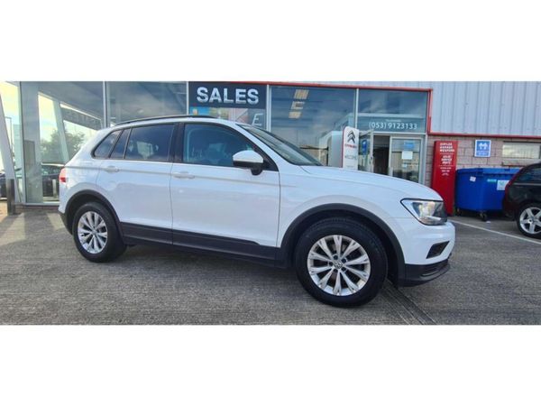 Volkswagen Tiguan  new Shape S TSI Bluemotion