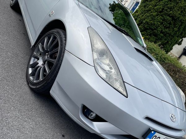 Toyota celica  red  special edition 1.8