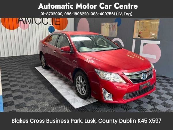 Toyota Camry  petrol Hybrid only 78 000kms