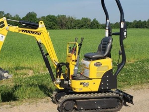 Yanmar micro digger. 2015 1 ton with only 1600hrs.