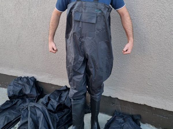 Men's waterproof waders all sizes available