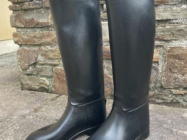 Riding boots Size 6